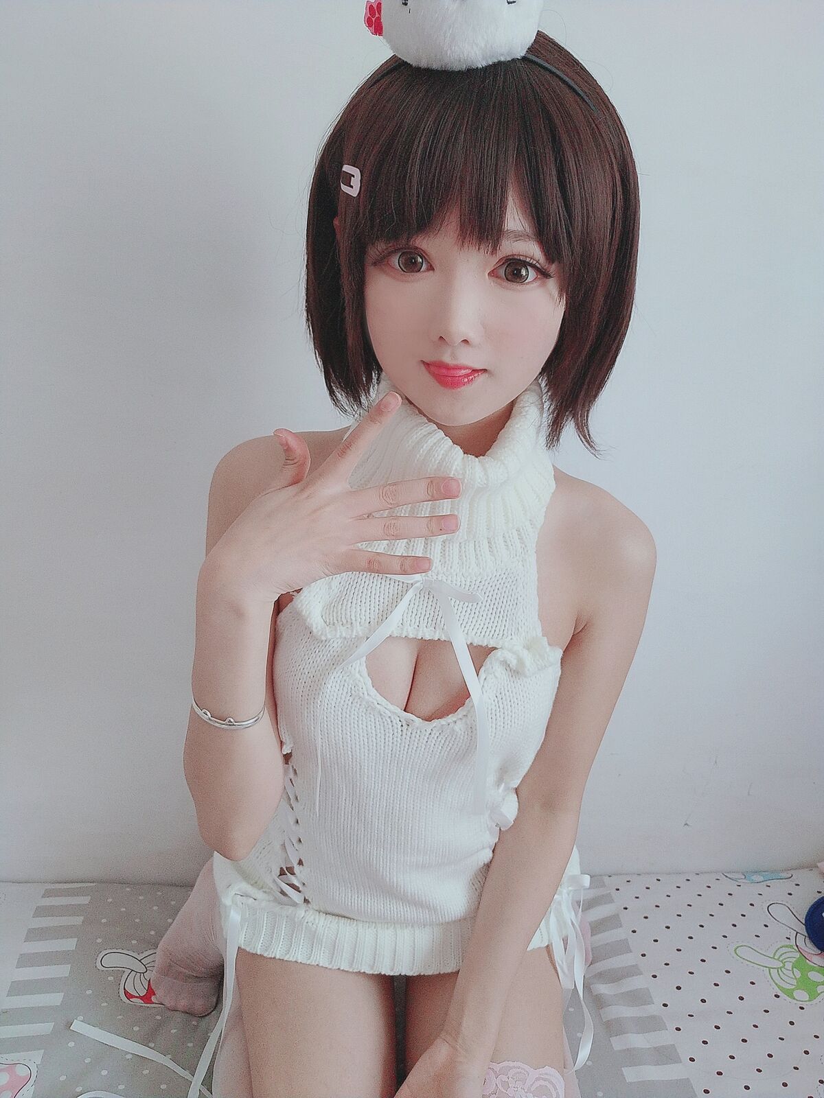 Coser@羽天shine 白丝白色毛衣 Part1 0003 7163782935.jpg