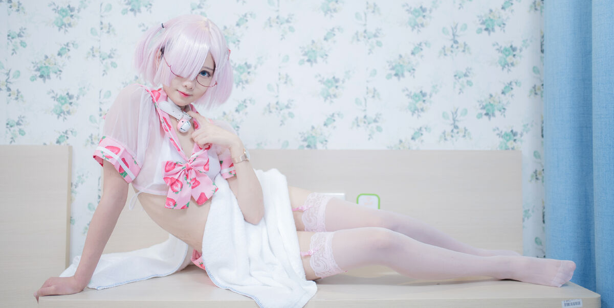 Coser@羽天shine 草莓 0003 2645498305.jpg