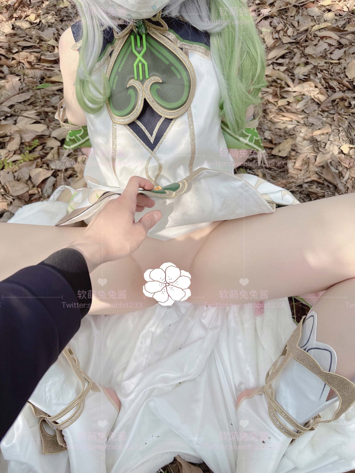 Coser@软萌兔兔酱 COS草神纳西妲 水晶棒玩弄娇嫩菊花小骚穴 水嫩一线天白虎嫩B 0021 4505328799.jpg