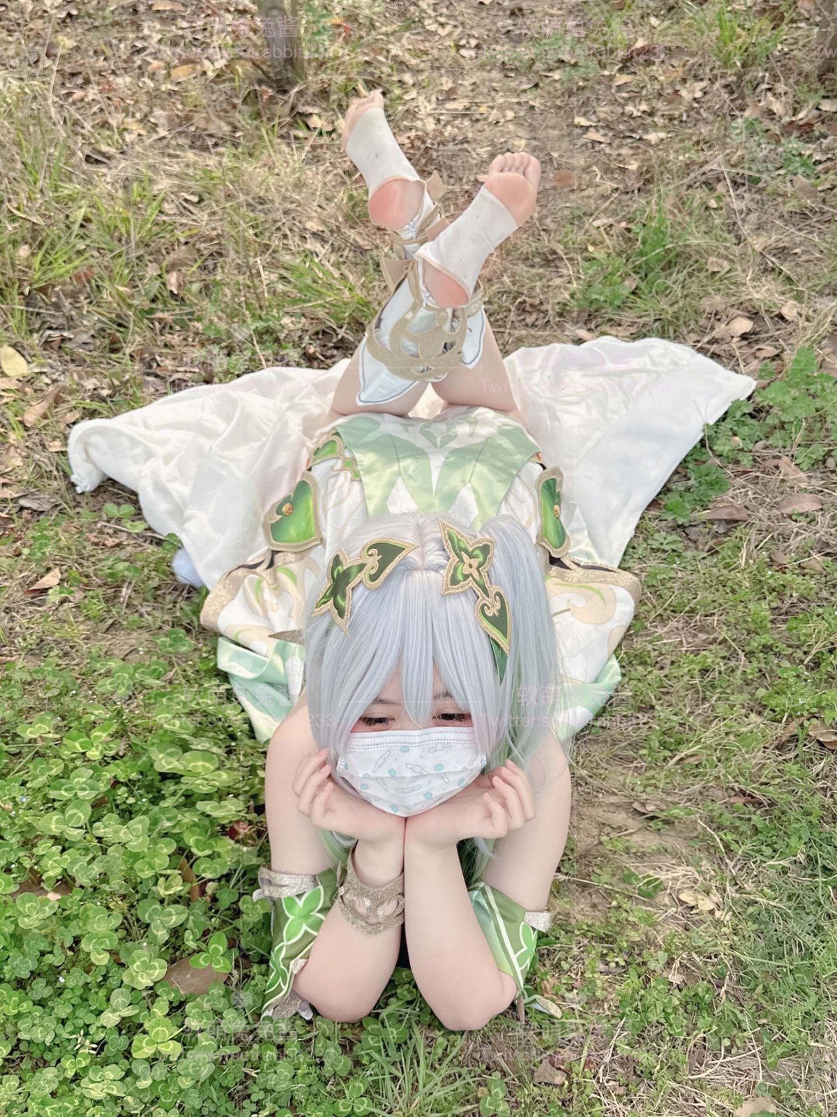 Coser@软萌兔兔酱 COS草神纳西妲 水晶棒玩弄娇嫩菊花小骚穴 水嫩一线天白虎嫩B 0044 0848577693.jpg