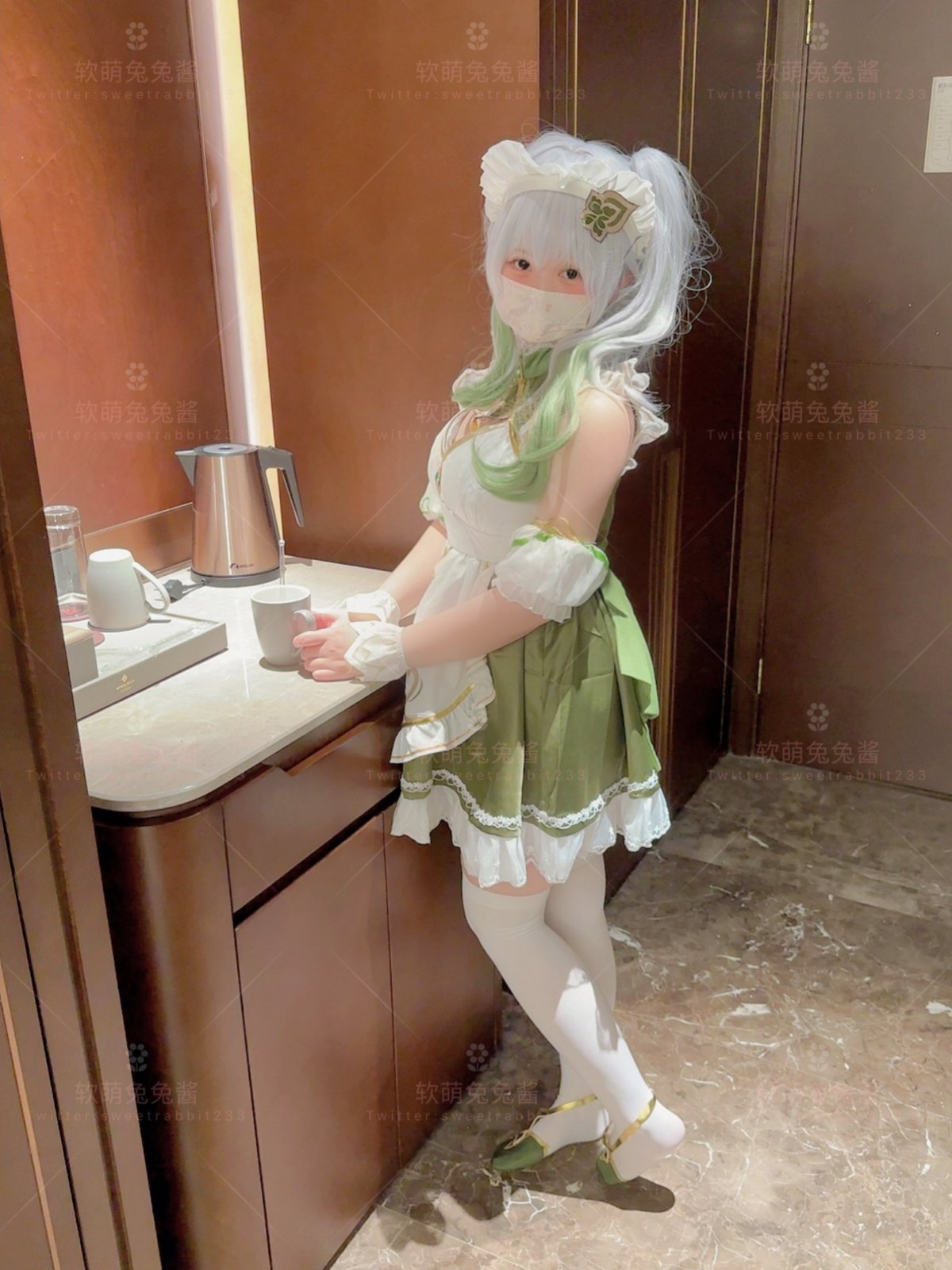 Coser@软萌兔兔酱 一日女仆 0030 4062547753.jpg