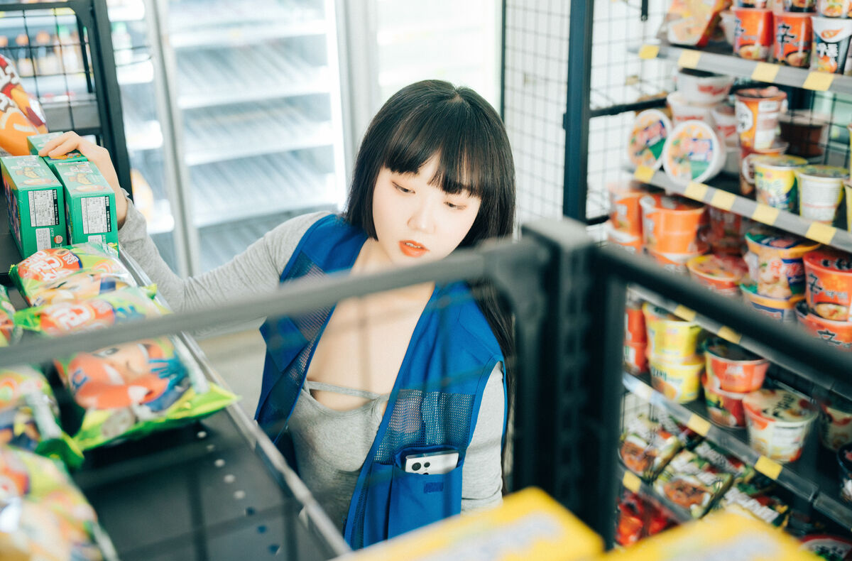 Loozy Doyeon Convenience Store Sub Part1 0024 5662262215.jpg