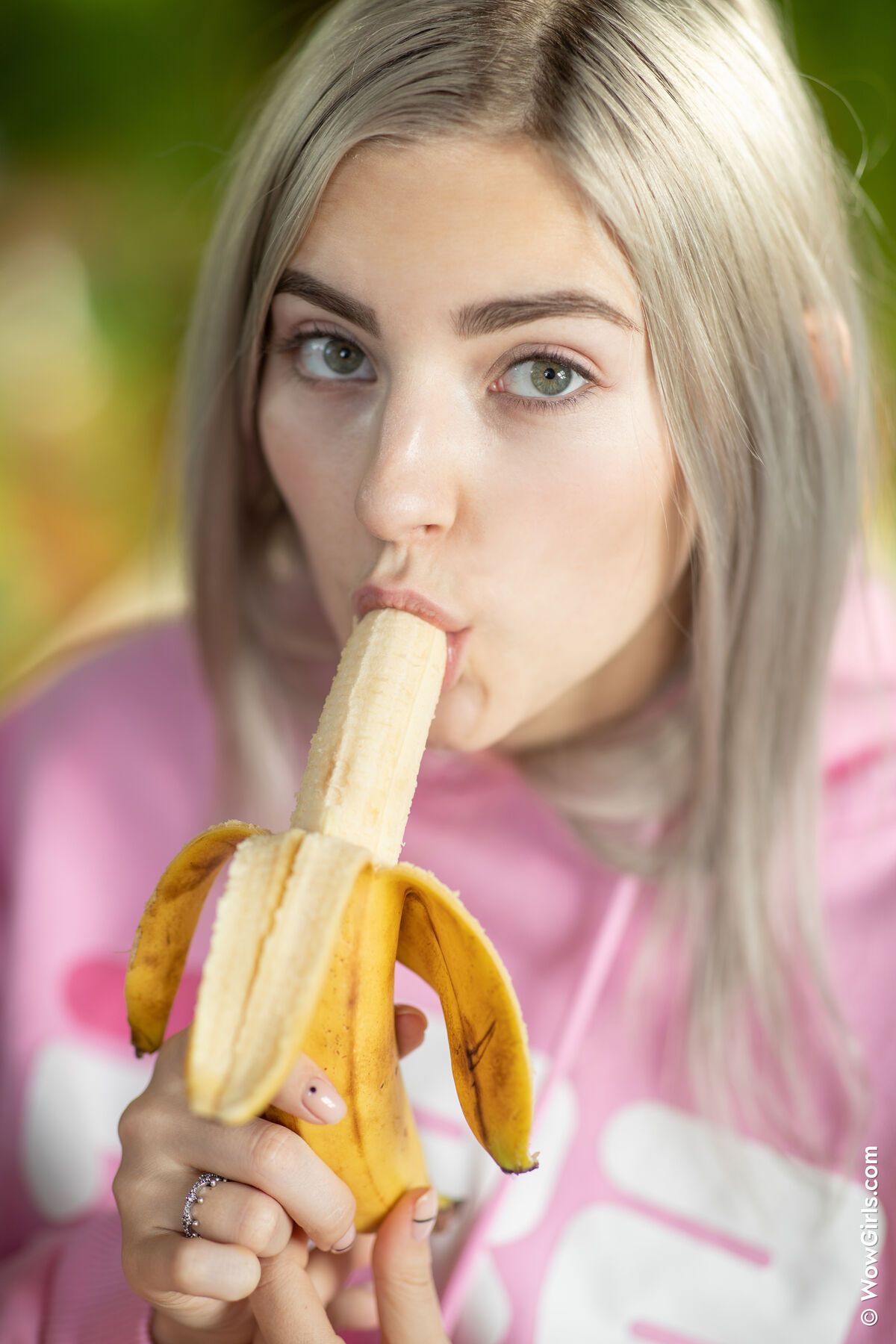 WowGirls Eva Elfie Banana Time Part1 0007 2880615222.jpg