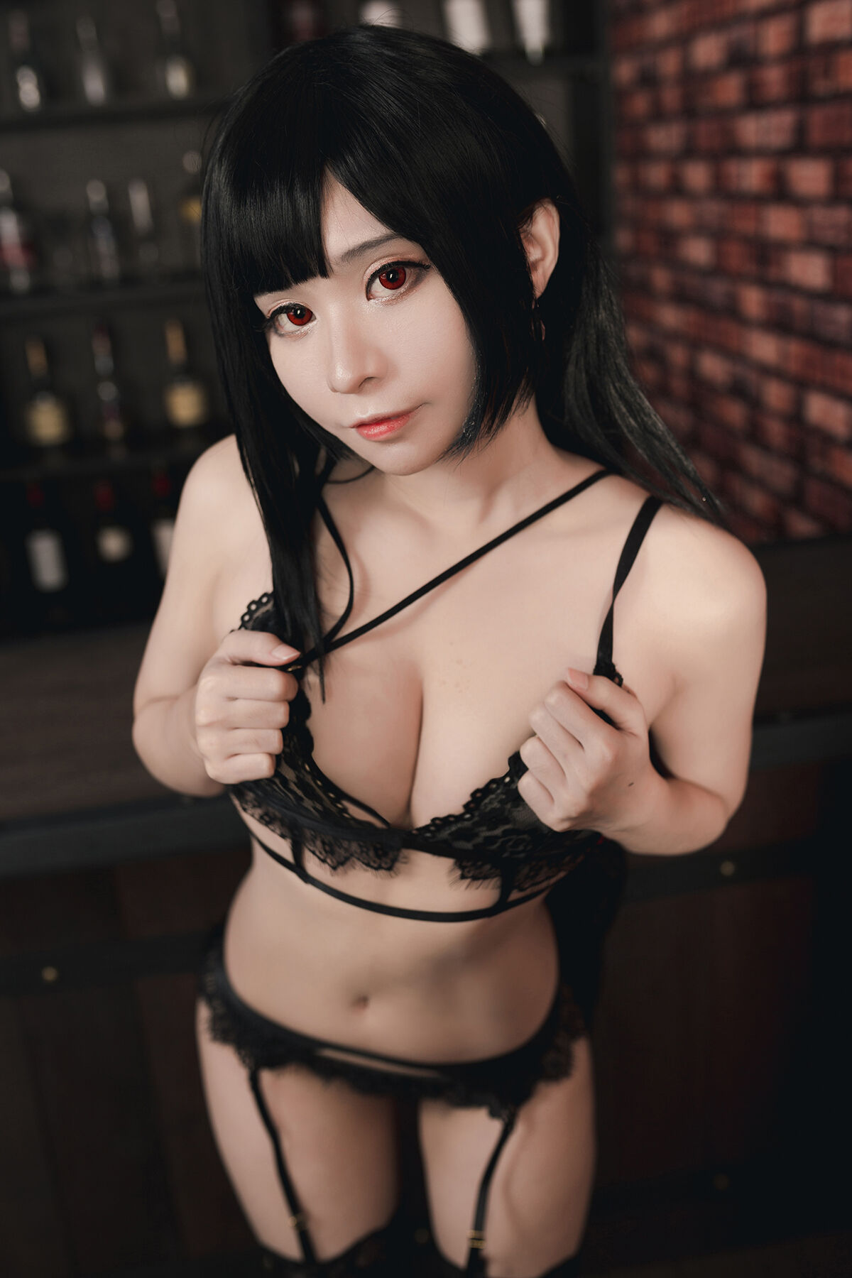 Coser@MeenFox – Tifa Lockhart Photobook Digital Remake And Sexy