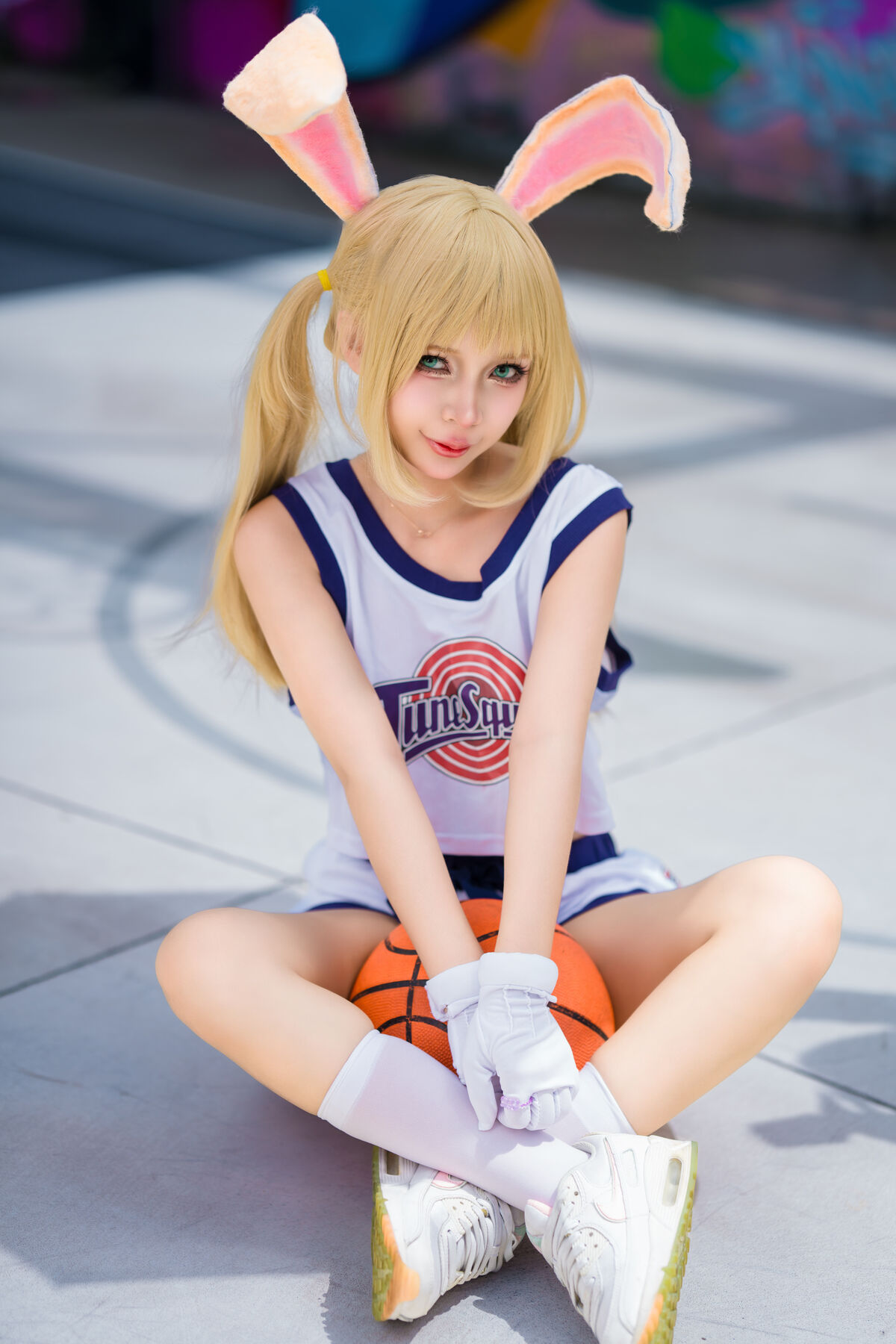 Coser@UmekoJ Lola Bunny 0011 1160682877.jpg