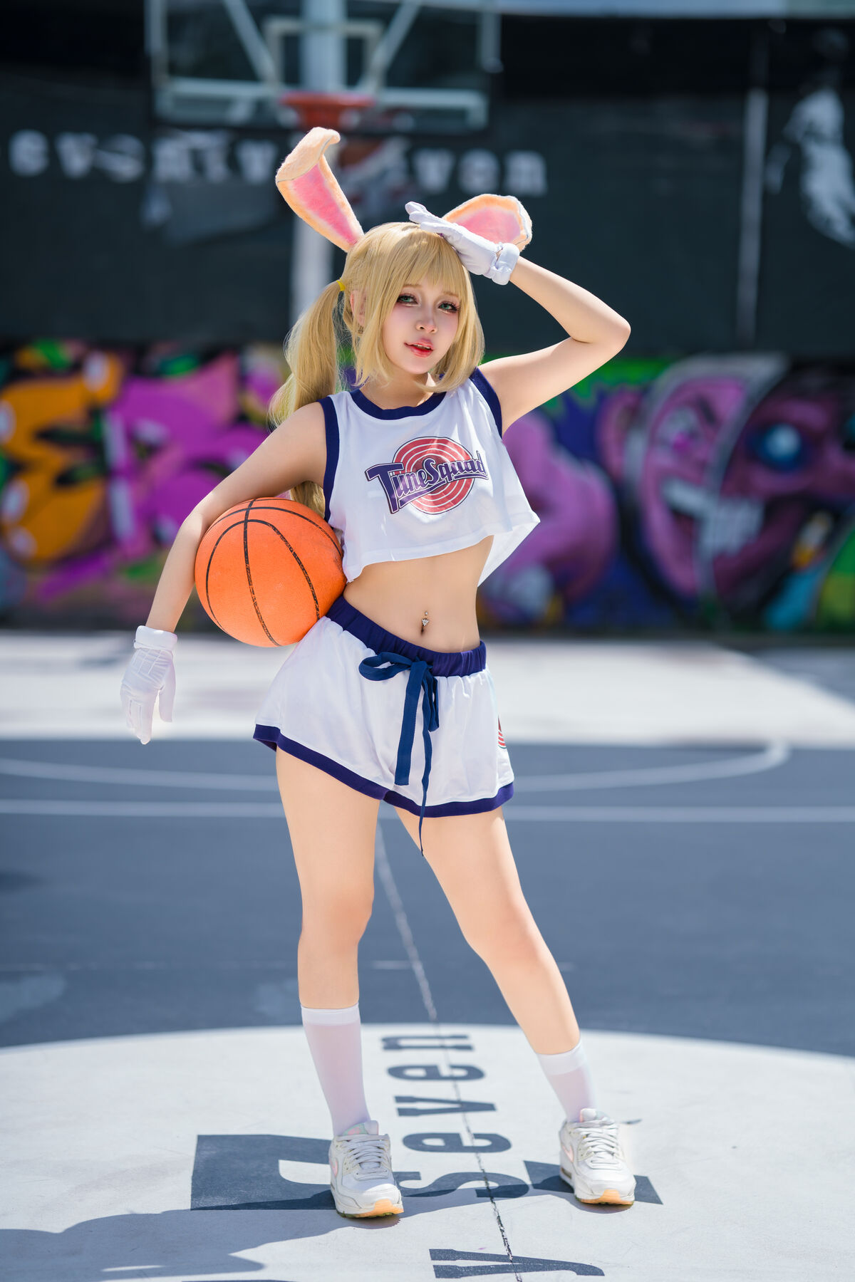 Coser@UmekoJ Lola Bunny 0018 0925293039.jpg