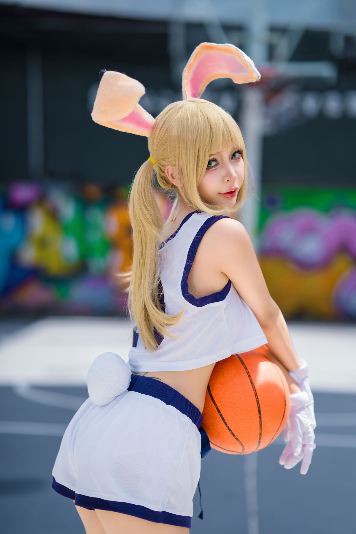 Coser@UmekoJ Lola Bunny 0019 0329087117.jpg