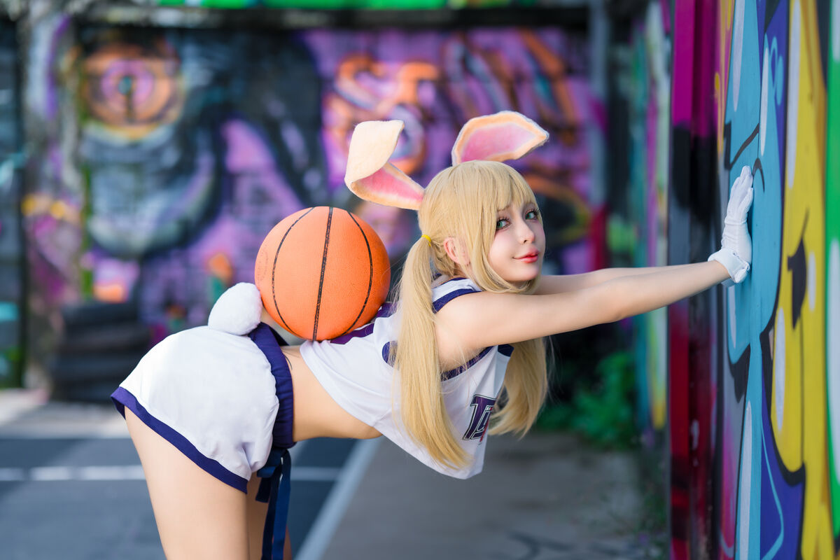 Coser@UmekoJ Lola Bunny 0021 7067309749.jpg