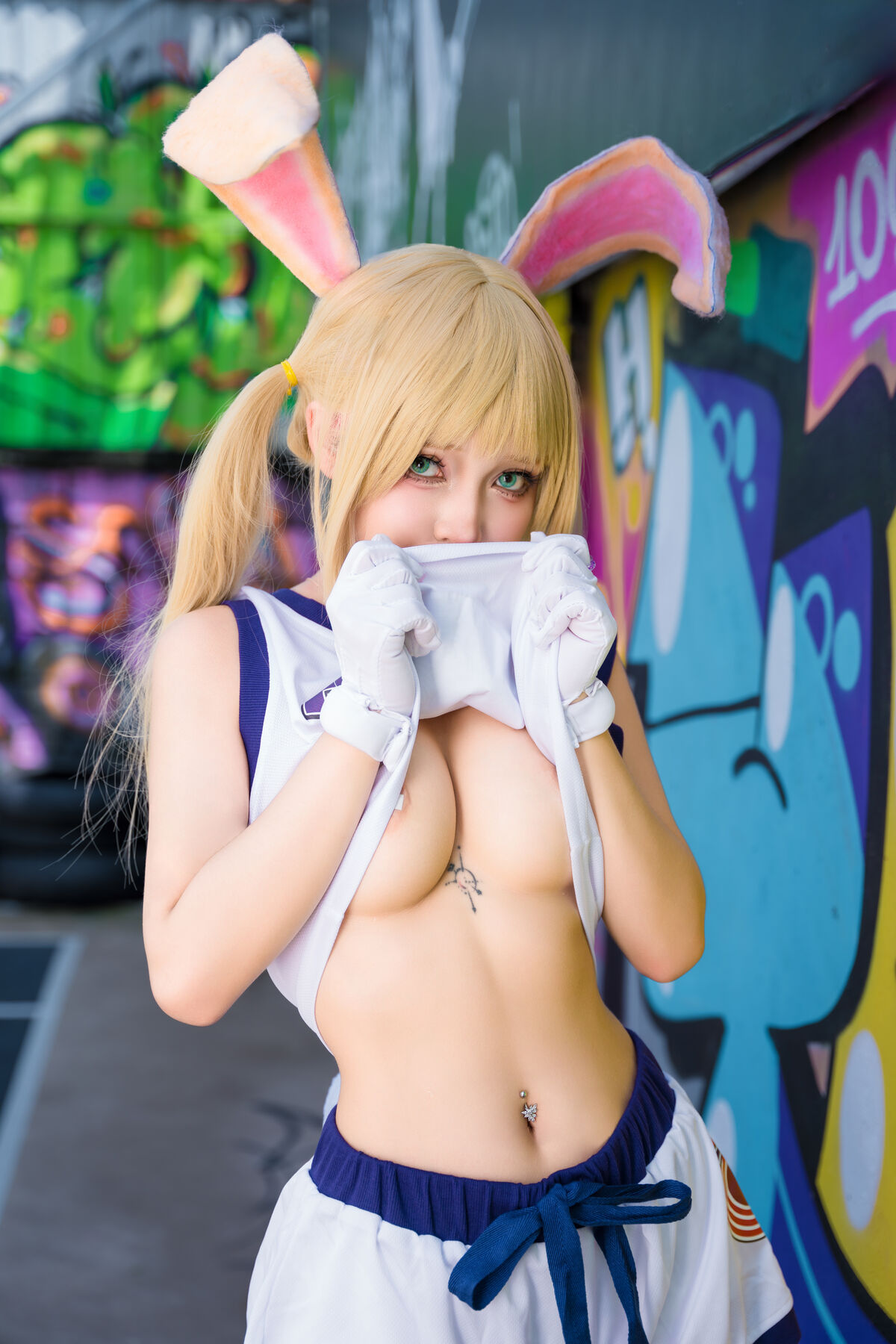 Coser@UmekoJ Lola Bunny 0028 5165851929.jpg