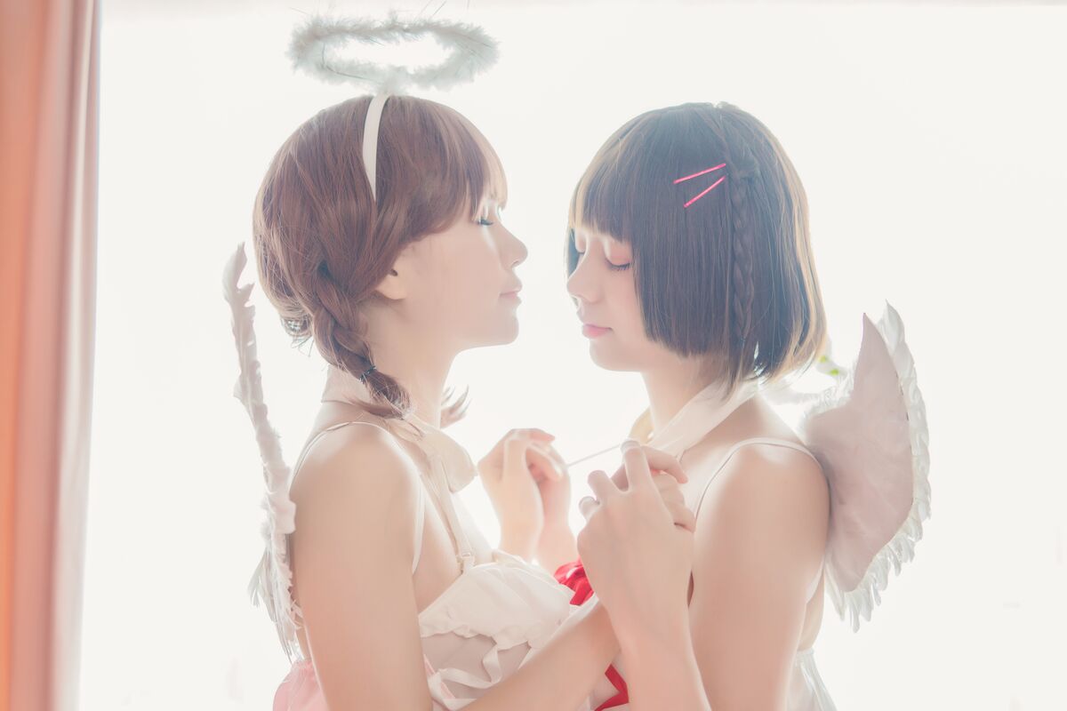 Coser@Yoko宅夏 And 小野妹子W And 白金Saki 四人彼女 Part3 0002 7844441583.jpg