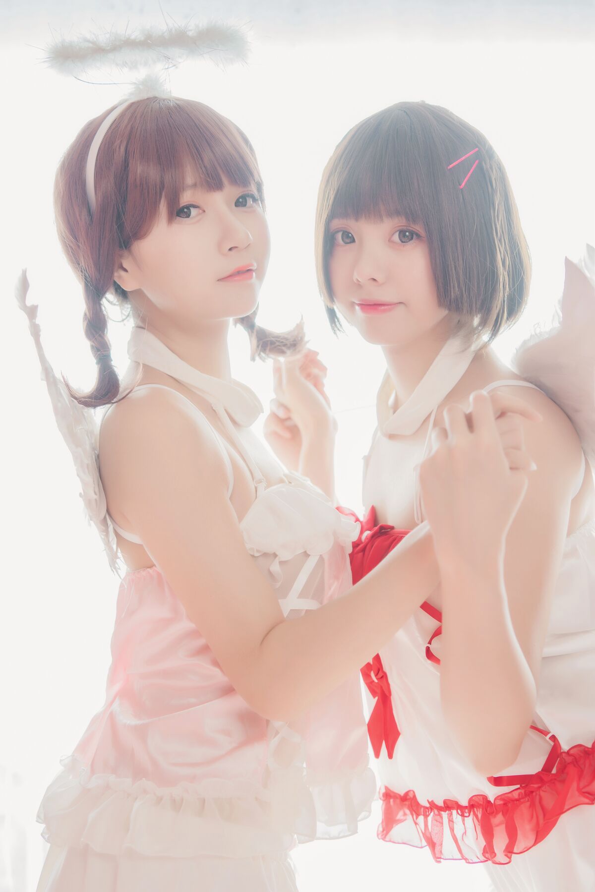 Coser@Yoko宅夏 And 小野妹子W And 白金Saki 四人彼女 Part3 0003 8062110914.jpg