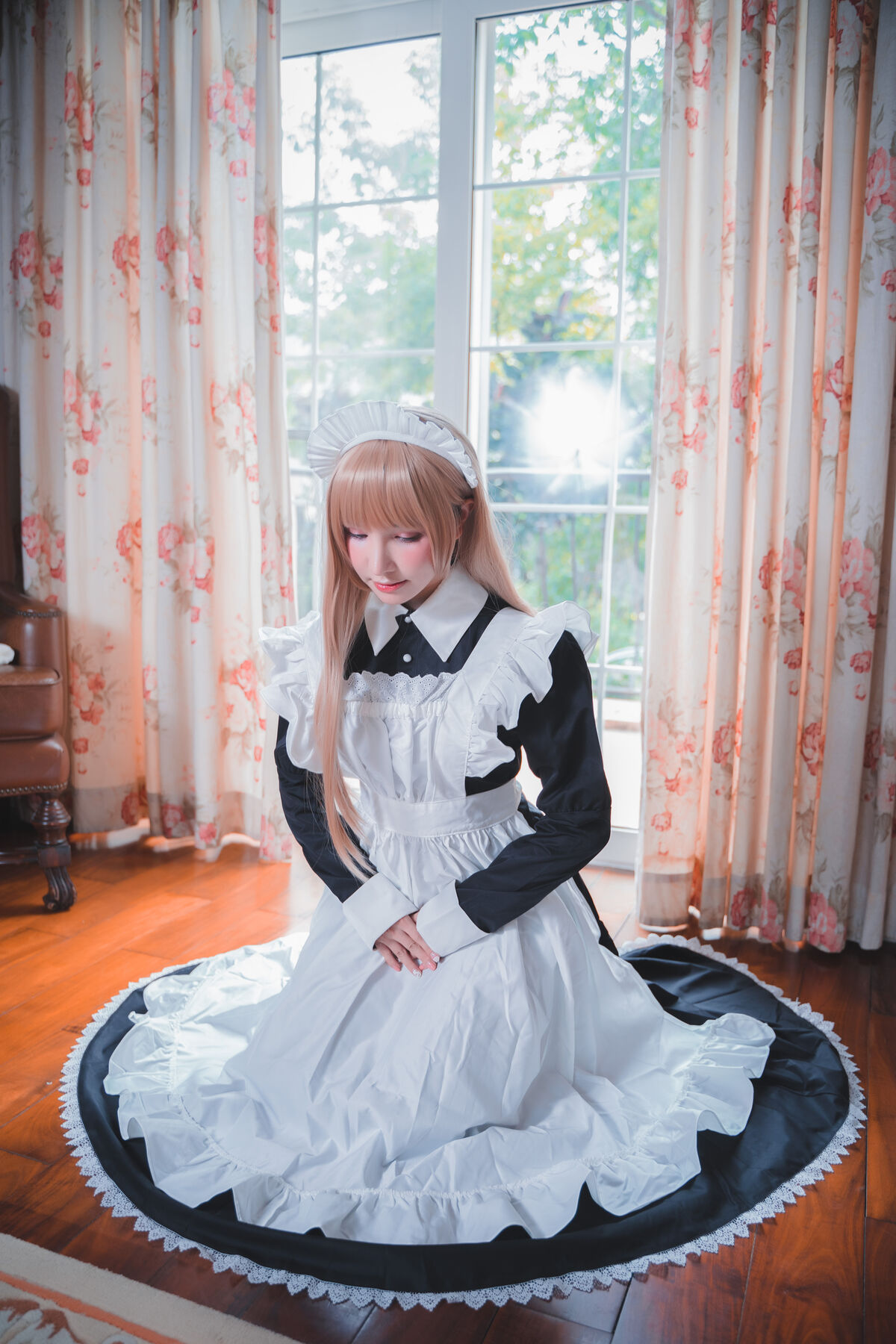 Coser@一千只猫薄禾 女仆 0012 2945316412.jpg