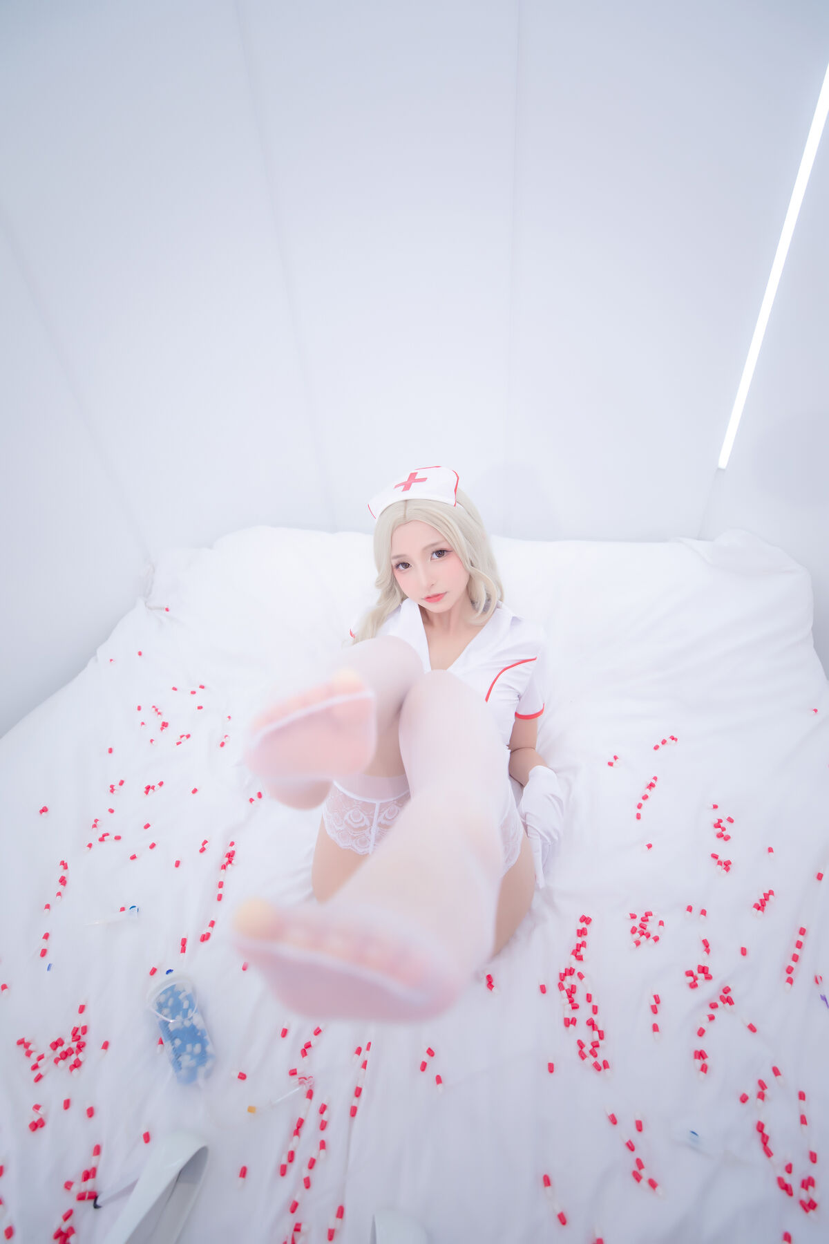 Coser@神楽坂真冬 Vol 084 绝对企画 白丝护士 心身バランス Part3 0017 9583507279.jpg