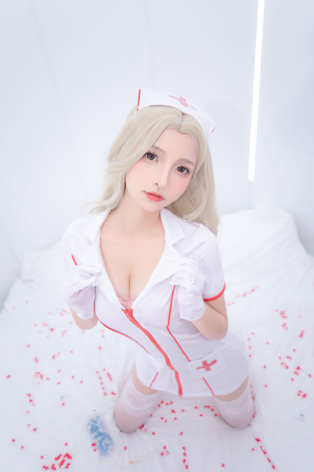 Coser@神楽坂真冬 Vol 084 绝对企画 白丝护士 心身バランス Part3 0022 7806514926.jpg