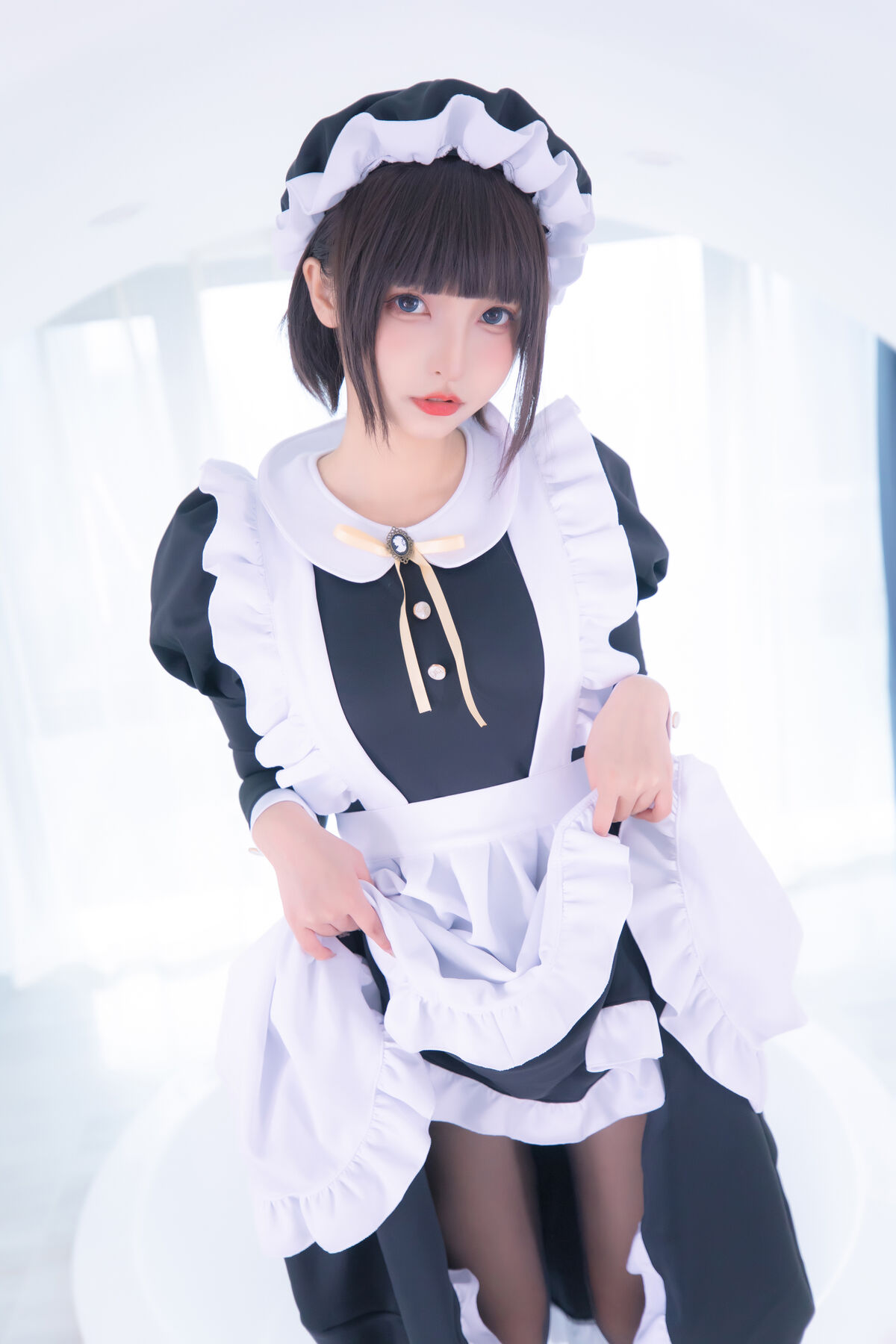 Coser@神楽坂真冬 Vol 086 绝对企画 女仆主题 愛のラビリンス2 Part3 0005 1940514979.jpg