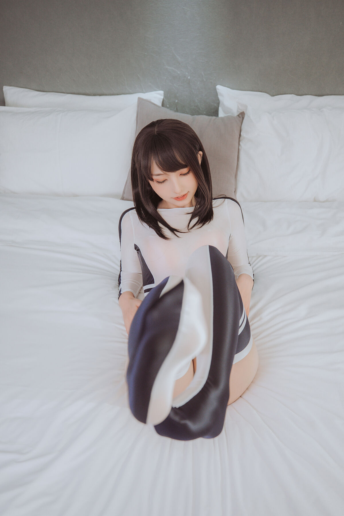 Coser@神楽坂真冬 Vol 087 绝对企画 竞泳主题 水之形2 Part1 0008 2339828152.jpg