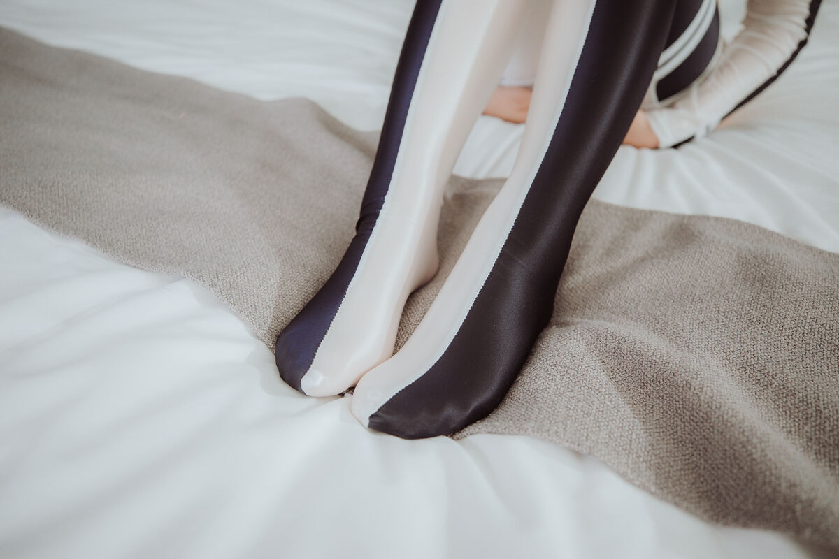 Coser@神楽坂真冬 Vol 087 绝对企画 竞泳主题 水之形2 Part1 0017 6165002998.jpg