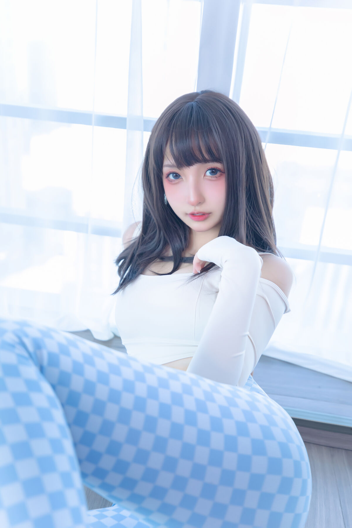 Coser@神楽坂真冬 Vol 103 蓝白格 0075 0694885894.jpg