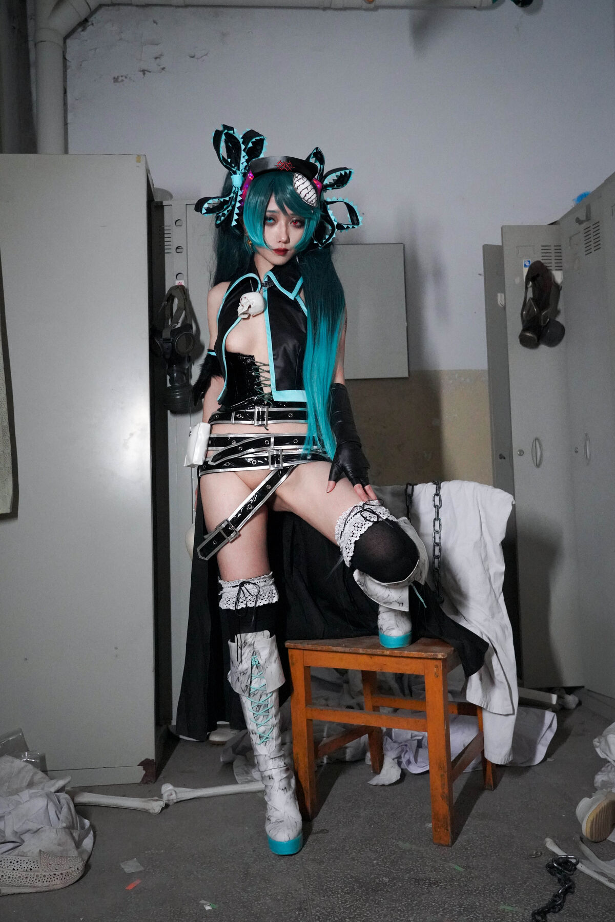 Coser@絞肉姬Walkure Karune SHI E 0010 0424573824.jpg