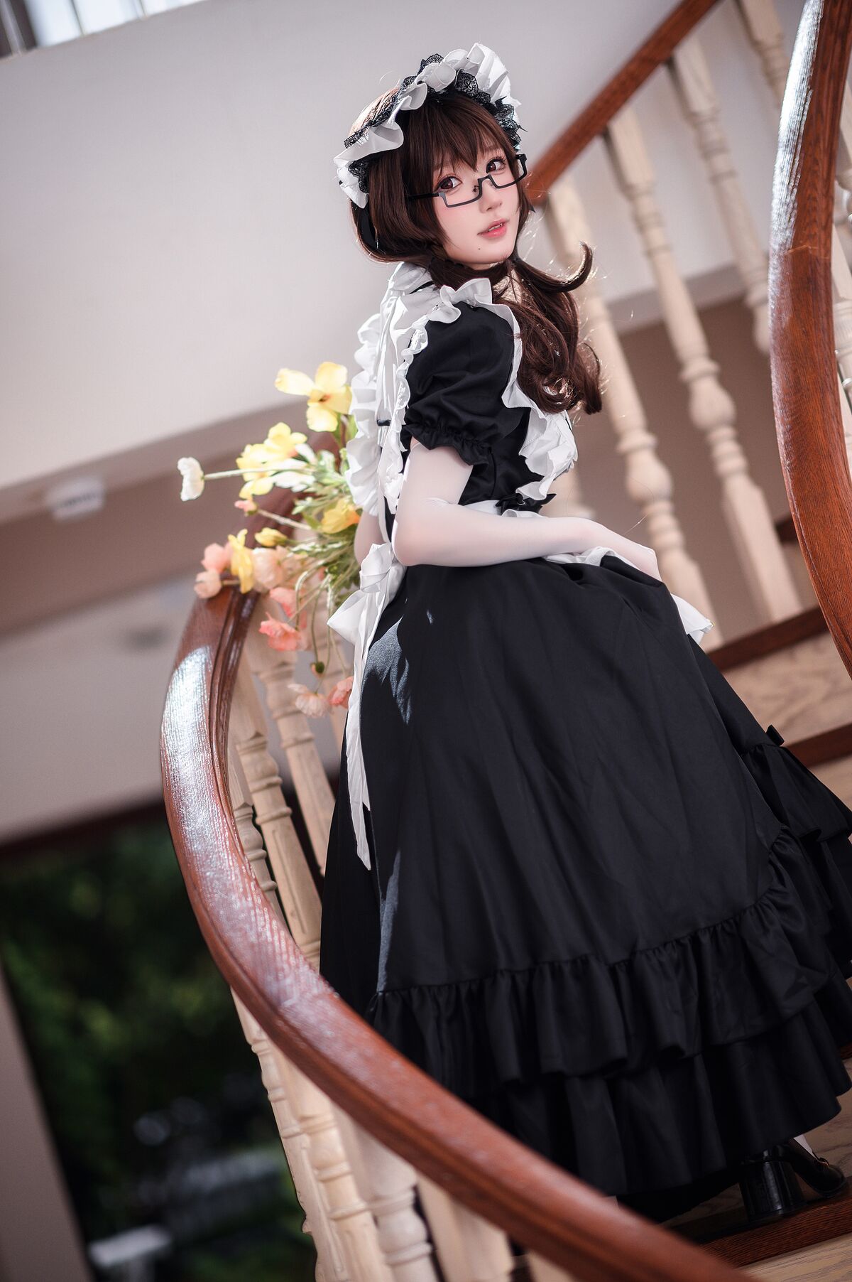 Coser@阿包也是兔娘 传统长裙女仆 0002 6721155230.jpg