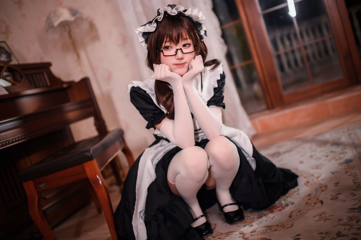 Coser@阿包也是兔娘 传统长裙女仆 0013 4187323358.jpg