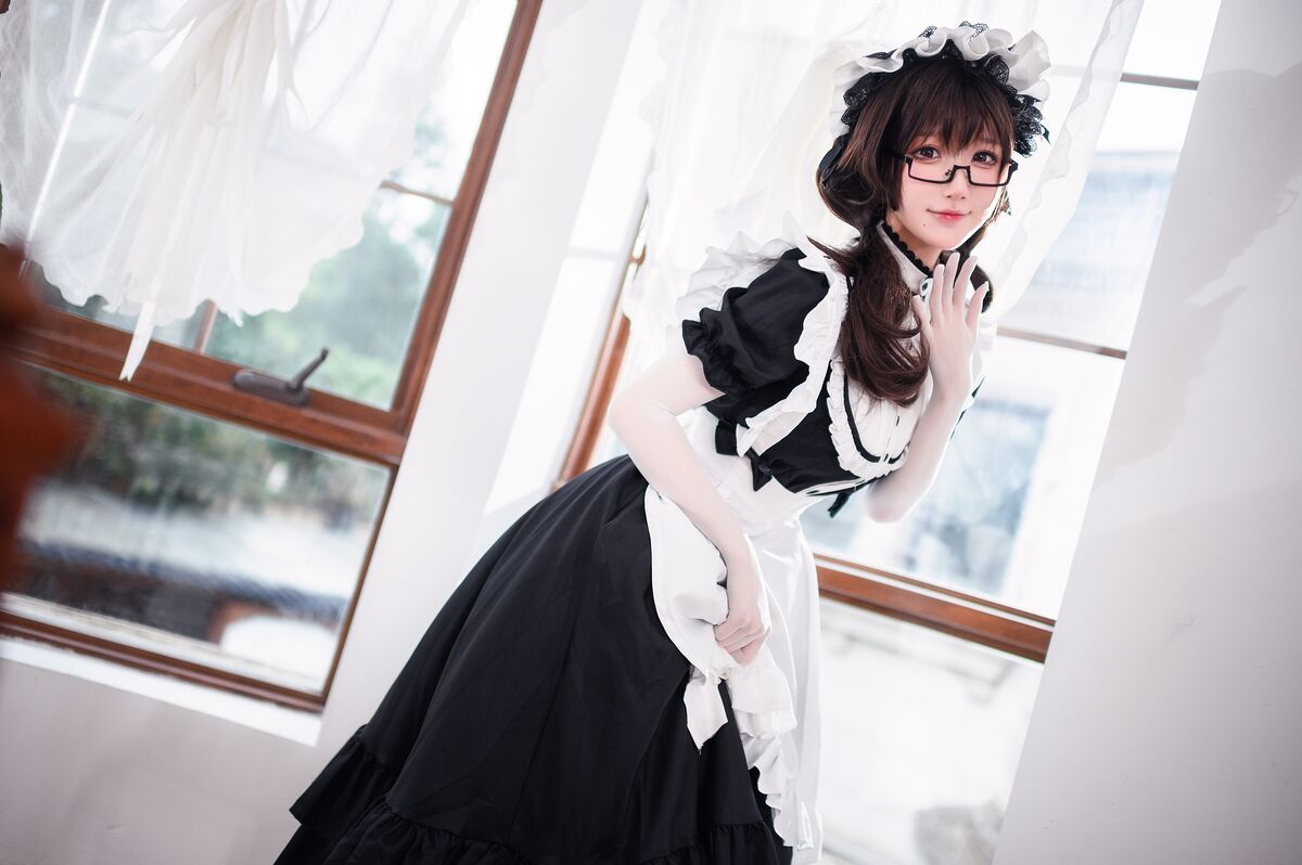 Coser@阿包也是兔娘 传统长裙女仆 0035 3892103366.jpg