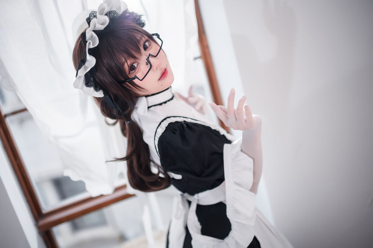 Coser@阿包也是兔娘 传统长裙女仆 0037 9949771382.jpg