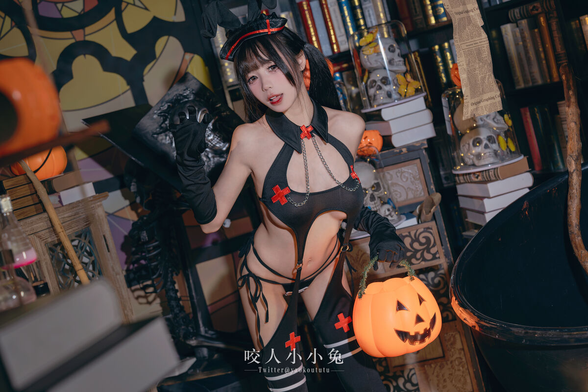 Coser@黏黏团子兔 特典 万圣节看护士 0038 2044501069.jpg