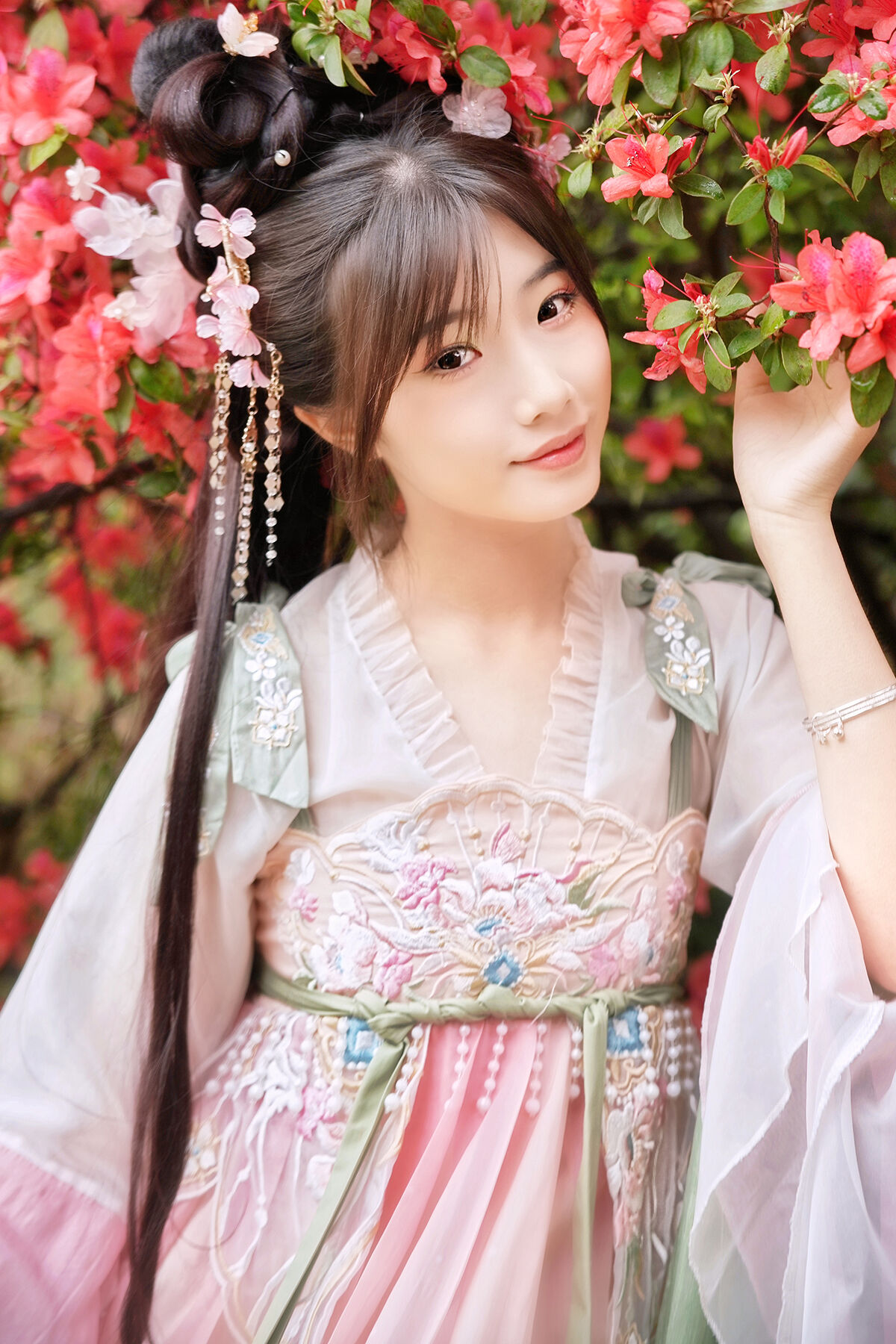 YiTuYu艺图语 Vol.7216 Xiao Qi